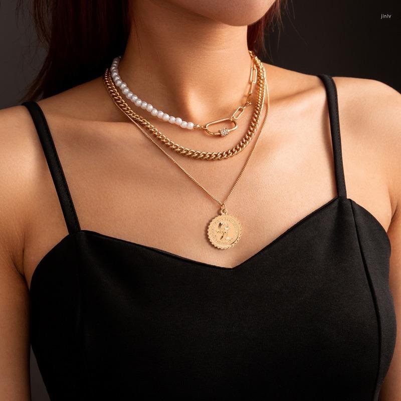 Pendant Necklaces Multilayer Necklace Simple Pearl Stitching Design Trend Lattice Chain Portrait Retro
Pendant Necklaces Multilayer Necklace Simple Pearl Stitching Design Trend Lattice Chain Portrait Retro