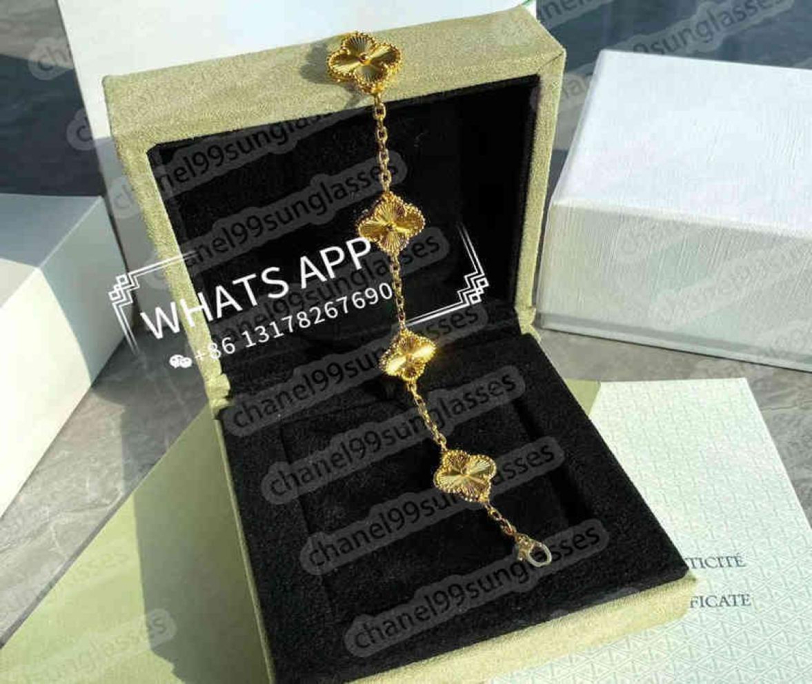 Charm Bracelets Classic Fashion 4 Leaf Clover Charm Bracelets Bangle Chain 18K Gold Agate Shell MotherofPearl for WomenGirls li4144462
Charm Bracelets Classic Fashion 4 Leaf Clover Charm Bracelets Bangle Chain 18K Gold Agate Shell MotherofPearl for WomenGirls li4144462