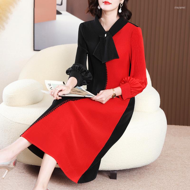 Casual Dresses Women Dress Miyake Pleated 2023 Spring Fashion Contrast Color Patchwork Loose Stretch Clothing, Black dress
Casual Dresses Women Dress Miyake Pleated 2023 Spring Fashion Contrast Color Patchwork Loose Stretch Clothing, Black dress
