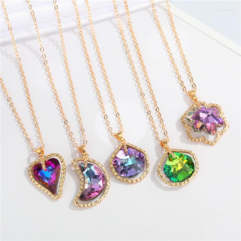 Pendant Necklaces 1Pcs Shiny Crystal Moon Heart Necklace For Women Gift Jewelry Minimalist Bling Snowflake Shell Shape Geometric Clavicle
Pendant Necklaces 1Pcs Shiny Crystal Moon Heart Necklace For Women Gift Jewelry Minimalist Bling Snowflake Shell Shape Geometric Clavicle