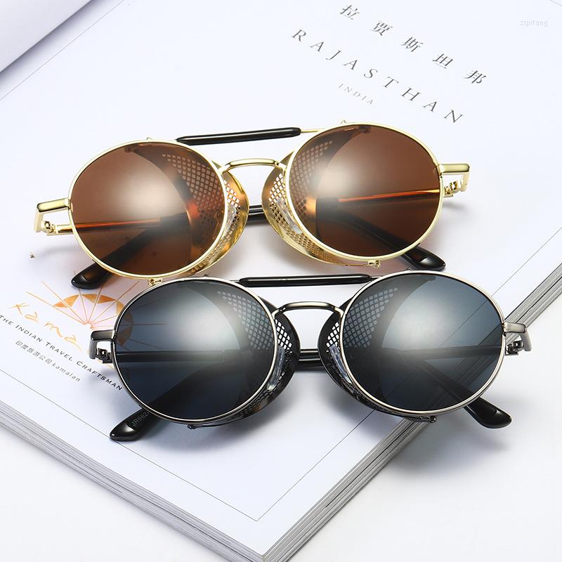 Sunglasses Retro Round Metal Side Goggles UV Protection Shield Design Steampunk Glasses Men Women Brand Designer
Sunglasses Retro Round Metal Side Goggles UV Protection Shield Design Steampunk Glasses Men Women Brand Designer