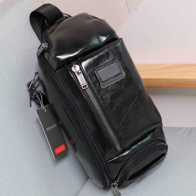 designer bag Tumi932399 Men's Chest Bag Genuine Leather Men's Bag Shoulder Bag Crossbody Bag Casual Backpack Sports Style Handheld Cowhide, Black leather
designer bag Tumi932399 Men's Chest Bag Genuine Leather Men's Bag Shoulder Bag Crossbody Bag Casual Backpack Sports Style Handheld Cowhide, Black leather