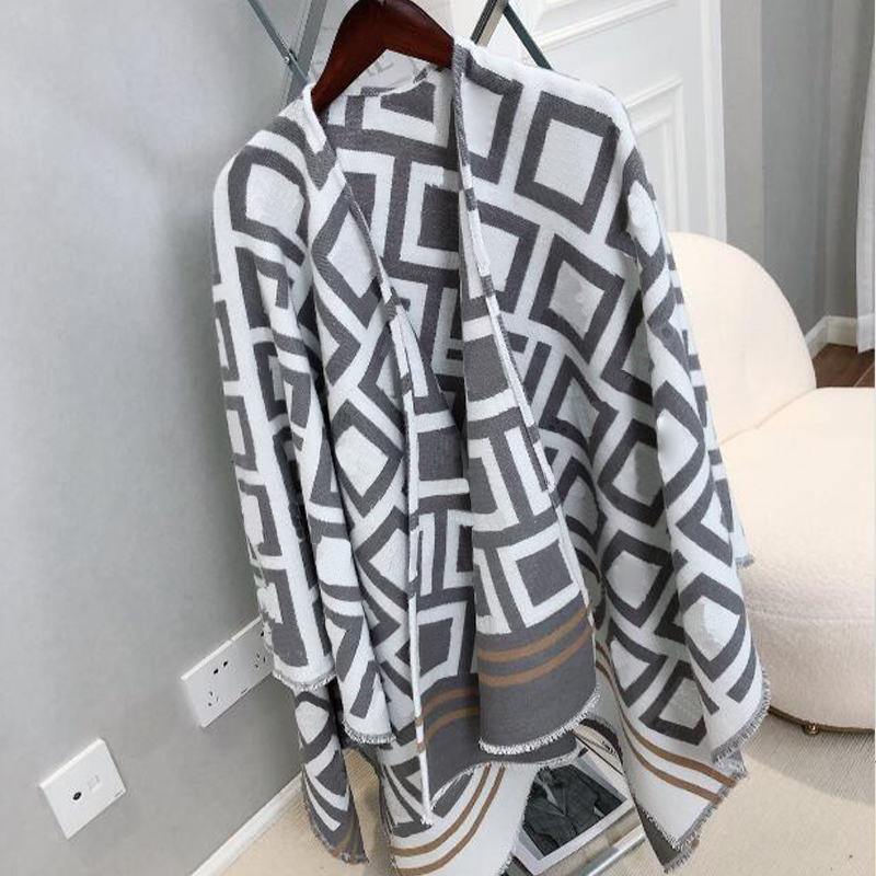 Women wool Poncho Shawls Scarves Autumn Winter Fashion Batwing Sleeve Coat pattern Ponchos Brown beige Scarf Shawl Cape Scarf Wrap Highly Quality