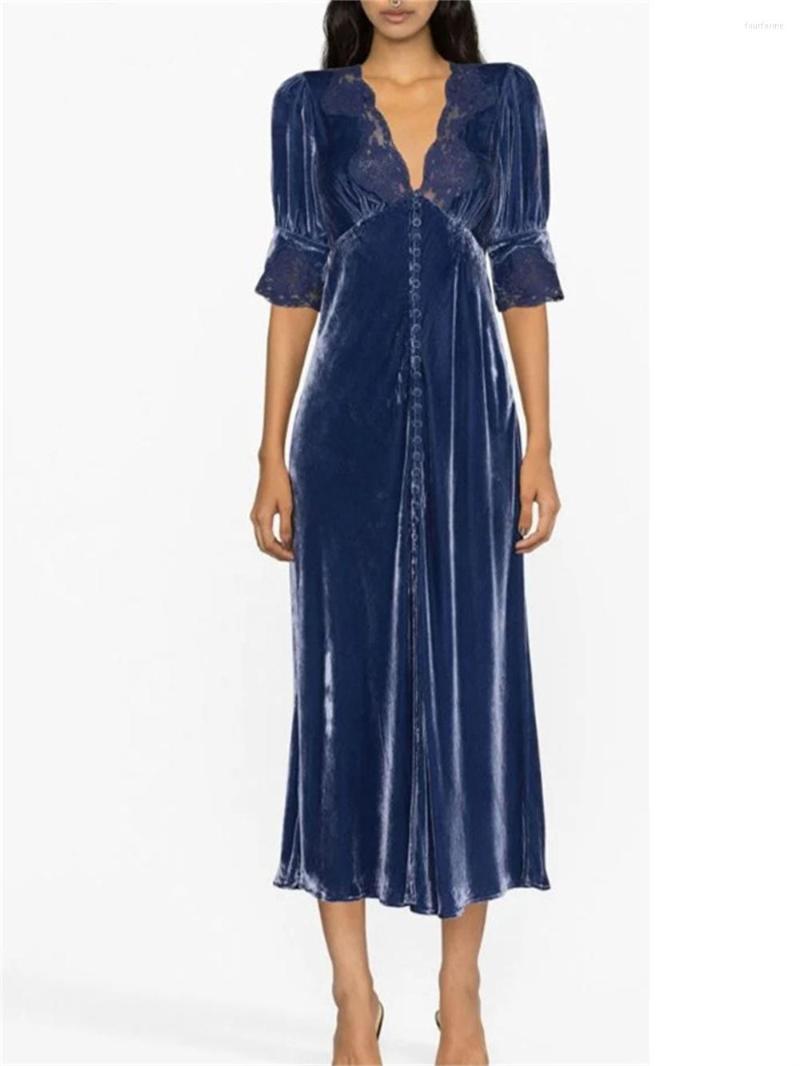 Casual Dresses Spring 2023 Ladies Lace Stitching Hollow Out Midi Dress Slim Female Flare Sleeve Single Breasted Sexy Temperament Long Robes
Casual Dresses Spring 2023 Ladies Lace Stitching Hollow Out Midi Dress Slim Female Flare Sleeve Single Breasted Sexy Temperament Long Robes
