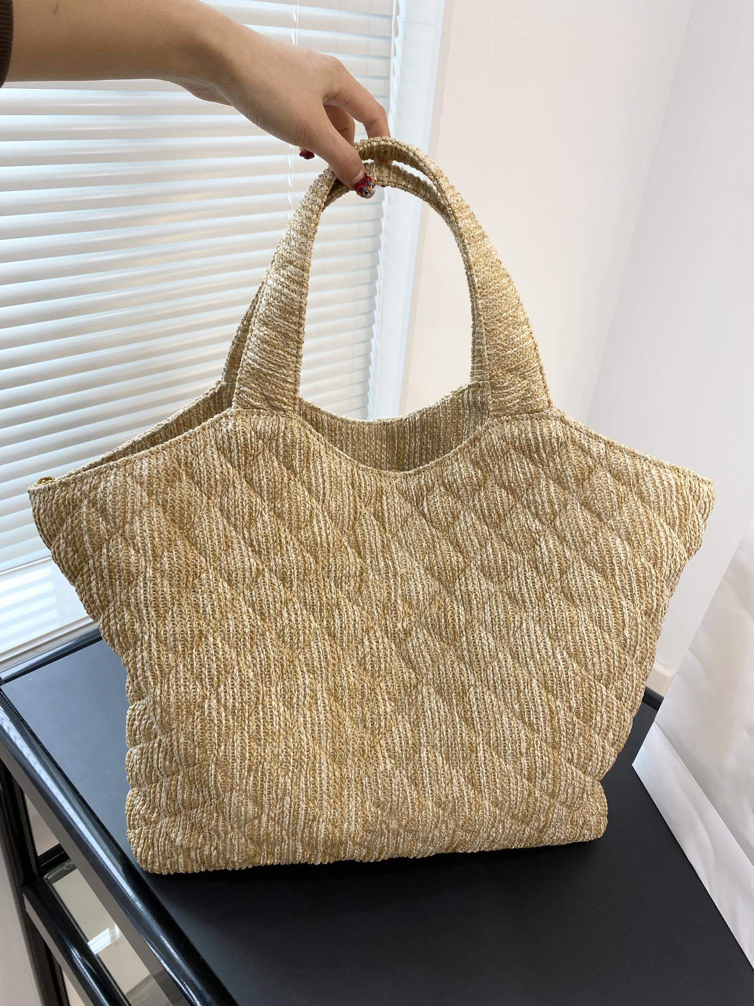 designer Bags Raffia woven bag tote bag Icare Maxi Tote the tote bag yslities bag commuter travel Designer Crossbody women's bag, Yellow
designer Bags Raffia woven bag tote bag Icare Maxi Tote the tote bag yslities bag commuter travel Designer Crossbody women's bag, Yellow