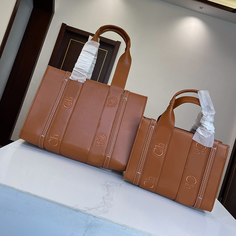 Designers Large Tote Bag Soft Handbag Women Designer Totes Large Bags Book Shopper Designers Handbags Womens Shopping Shoulder Bag pink, Black
Designers Large Tote Bag Soft Handbag Women Designer Totes Large Bags Book Shopper Designers Handbags Womens Shopping Shoulder Bag pink, Black
