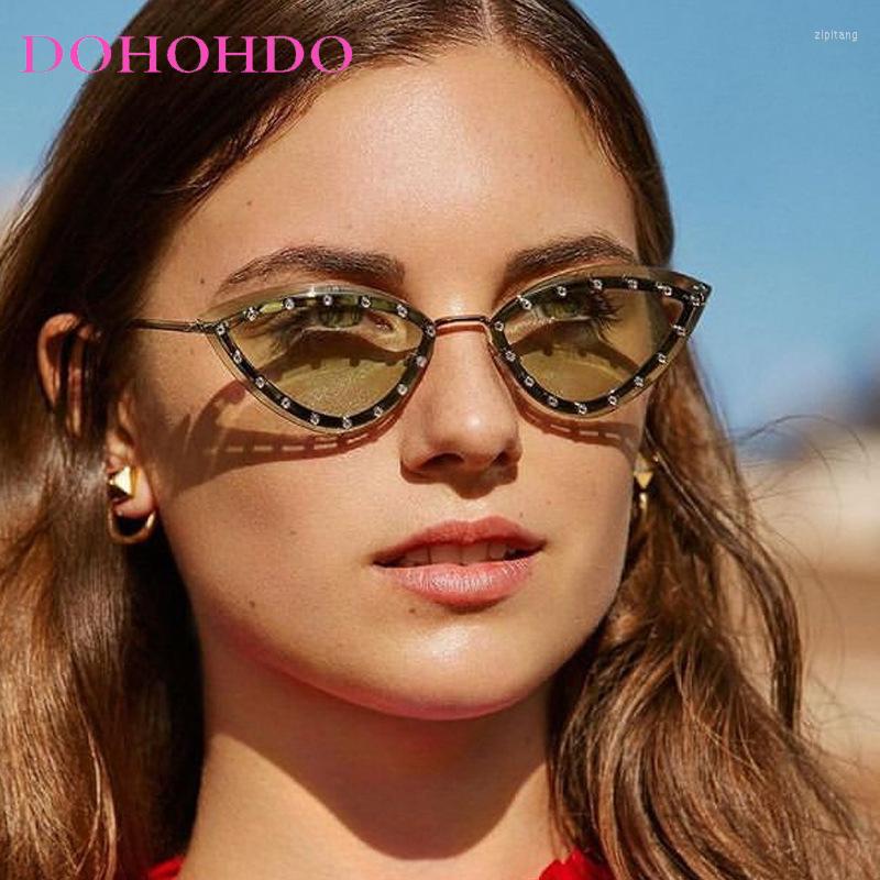 Sunglasses 2023 Triangle Cat Eye Alloy Rimless Crystal Shiny Sun Glasses Female Unique Elegant Green Rhinestone Shades UV400
Sunglasses 2023 Triangle Cat Eye Alloy Rimless Crystal Shiny Sun Glasses Female Unique Elegant Green Rhinestone Shades UV400