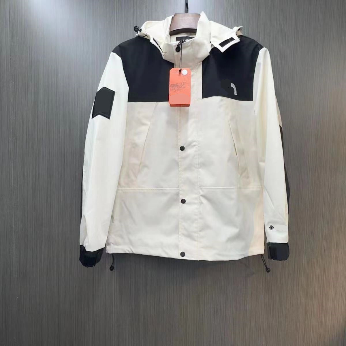 23ss Mens jacket women girl Coat Production Hooded Jackets With Letters Windbreaker Zipper Hoodies For Men Sportwear Tops Clothing, White
23ss Mens jacket women girl Coat Production Hooded Jackets With Letters Windbreaker Zipper Hoodies For Men Sportwear Tops Clothing, White
