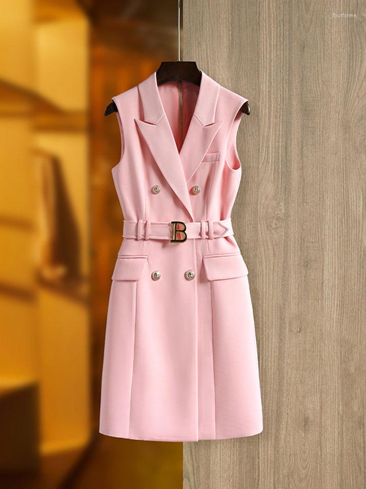 Casual Dresses HIGH STREET Runway 2023 Est Designer Women Sleeveless Lion Buttons Double Breasted Belted Blazer Dress, Pink
Casual Dresses HIGH STREET Runway 2023 Est Designer Women Sleeveless Lion Buttons Double Breasted Belted Blazer Dress, Pink