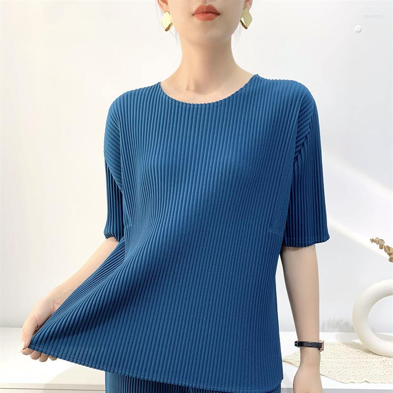 Womens T Shirts Miyake Pleats Classic Simple All-matched Top For Women O-neck Short Sleeve Female Loose Casual Pull Over T-shirt Clothes