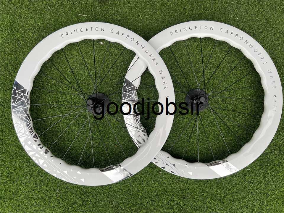 

White Princeton Bike Wheels 6560 65mm clincher bicycle Racing wheels carbon road wheelset