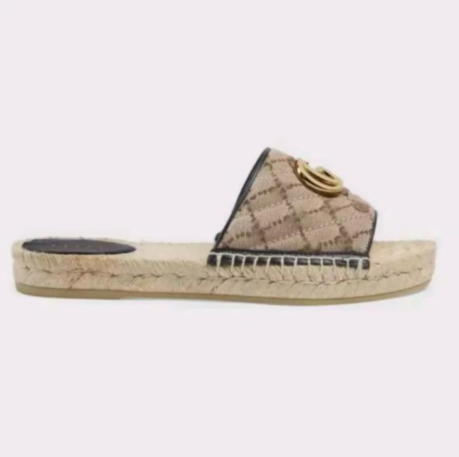 Designer Slippers Women's Slides Espadrille Flat Sandals Fashion Slipper Straw Woven Shoes Casual Metallic Slide Sandal Quilted Canvas Straw Sandals Size 36-42, Black
Designer Slippers Women's Slides Espadrille Flat Sandals Fashion Slipper Straw Woven Shoes Casual Metallic Slide Sandal Quilted Canvas Straw Sandals Size 36-42, Black