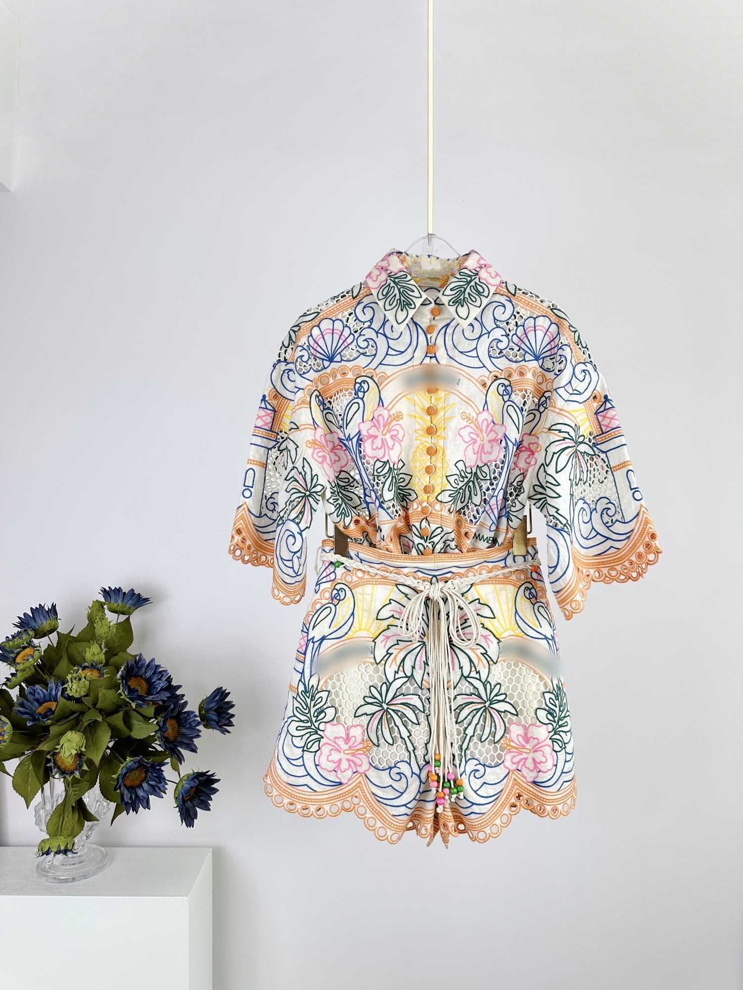 Two Piece Dress In Australian designer designed the 2023 Spring/Summer vacation hollowed out embroidered tropical shirt and shorts set, Multi
Two Piece Dress In Australian designer designed the 2023 Spring/Summer vacation hollowed out embroidered tropical shirt and shorts set, Multi