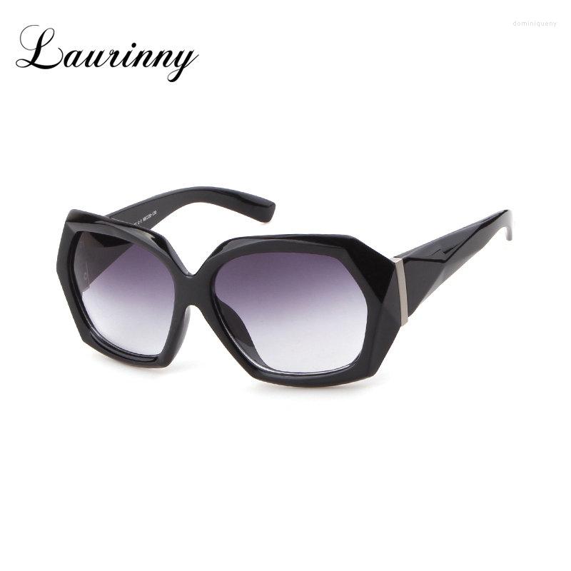 Sunglasses Vintage Square Oversized Woman Luxury Designer Sun Glasses Ladies Female Big Frame Gradient Shades 
Sunglasses Vintage Square Oversized Woman Luxury Designer Sun Glasses Ladies Female Big Frame Gradient Shades