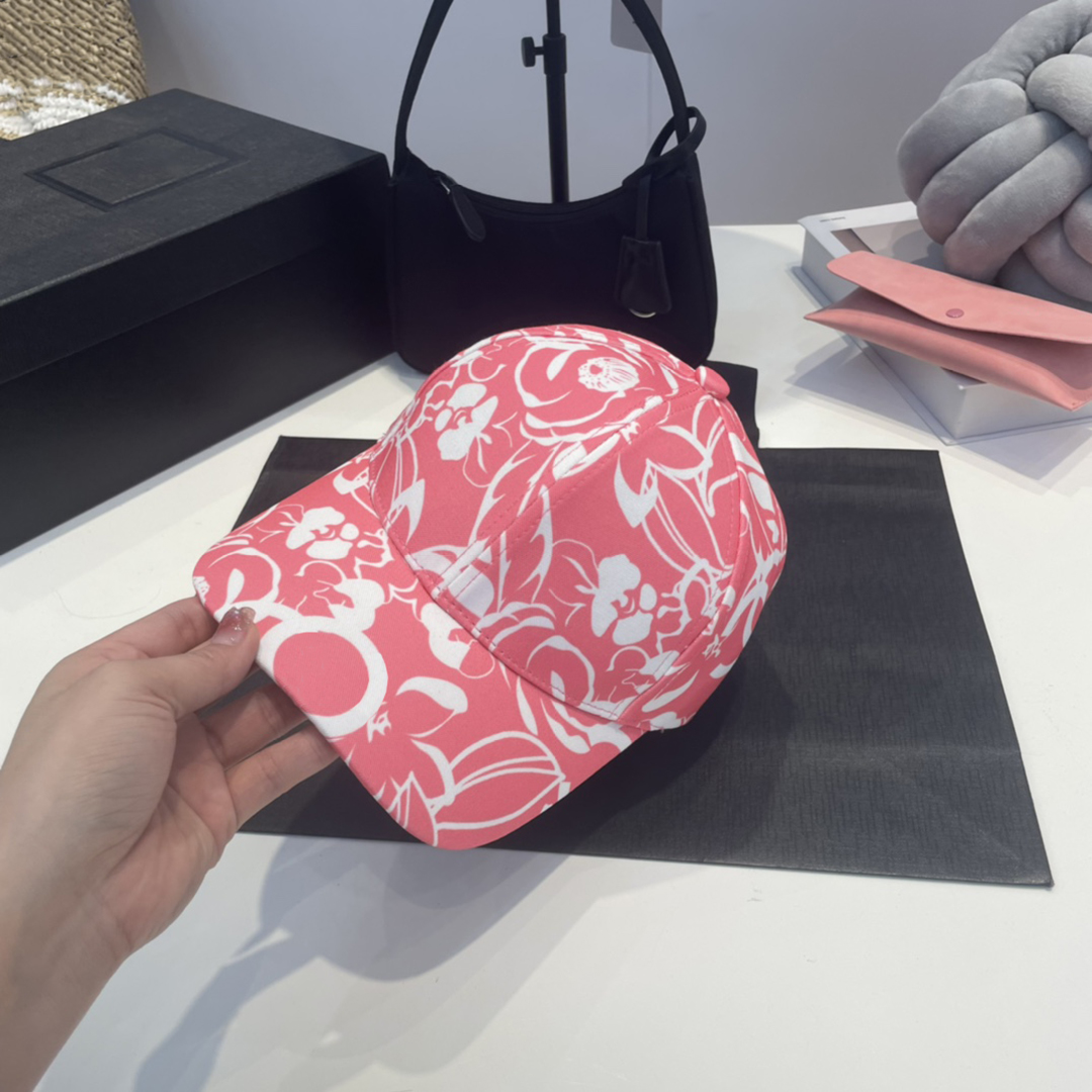 Luxurys Designer letter label baseball cap fashion trend duck tongue caps luxury male and female stars sunshade Unisex hat brand temperament, Pink
Luxurys Designer letter label baseball cap fashion trend duck tongue caps luxury male and female stars sunshade Unisex hat brand temperament, Pink
