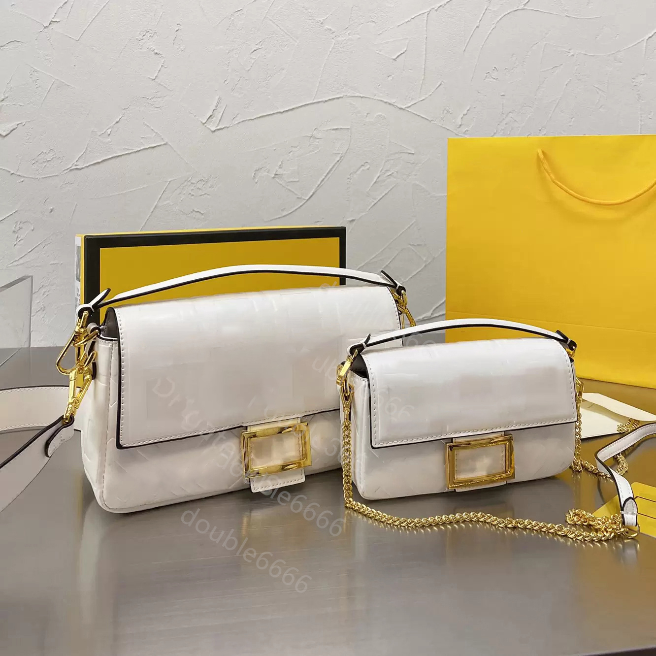 Genuine Leather bag Classic Retro All-match Simplicity Famous Designer Lady Fashion Bag Letter Printing Baguette Casual Shoulder Bags romantic France purse
Genuine Leather bag Classic Retro All-match Simplicity Famous Designer Lady Fashion Bag Letter Printing Baguette Casual Shoulder Bags romantic France purse