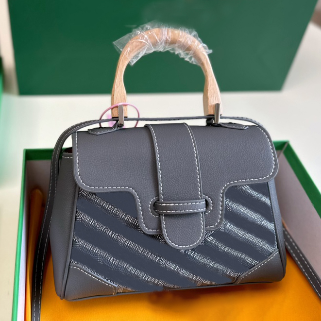 Designer Luxury bag Women Handbag waterproof tote bag Minimalist bag Practical styles Multiple uses models Fashionable and versatile style bag, White
Designer Luxury bag Women Handbag waterproof tote bag Minimalist bag Practical styles Multiple uses models Fashionable and versatile style bag, White
