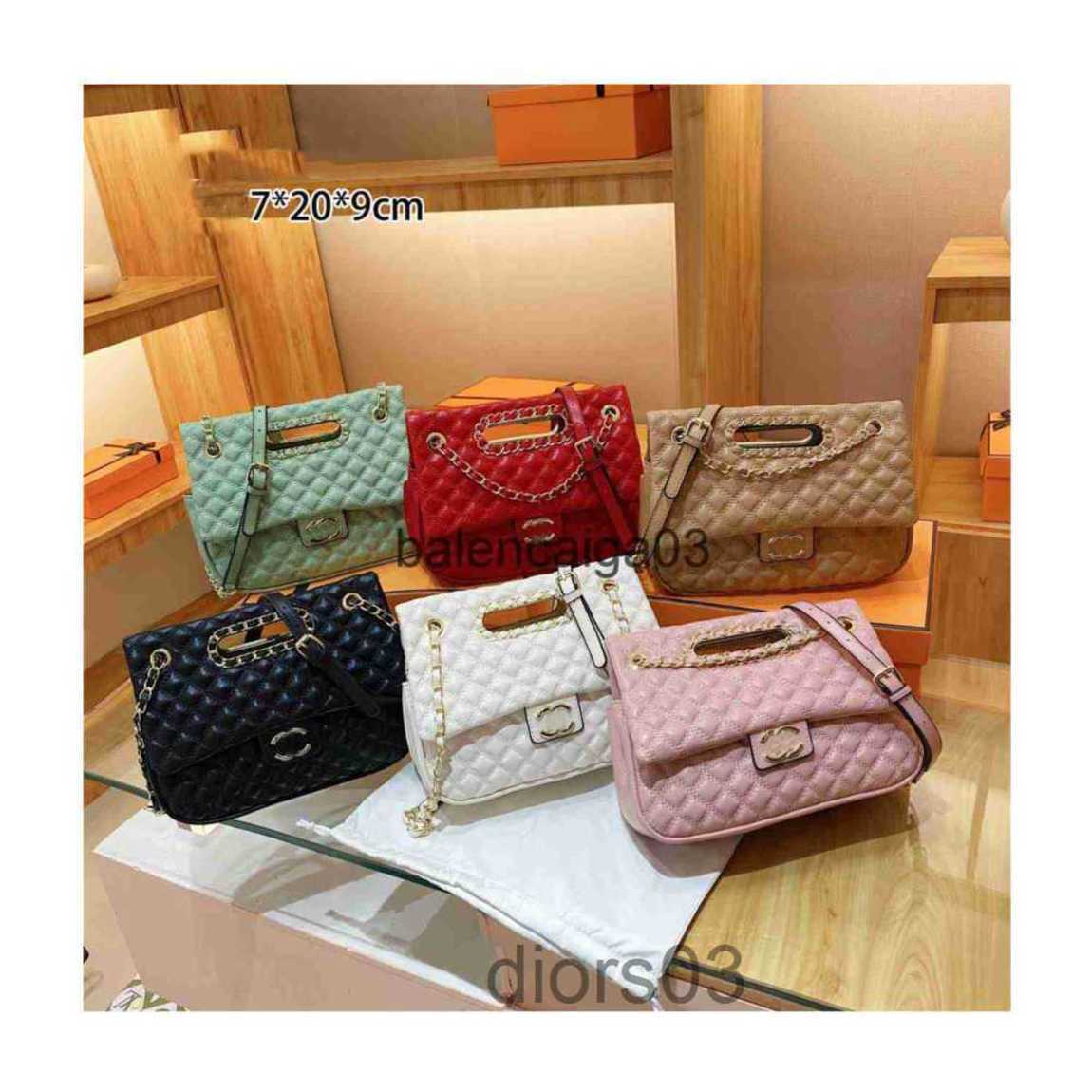 Designer Channel Bag Tote Shoulder Luxurious Fashion Brands Handbag Crossbody Purse Bag Man Woman Large Capacity Black White Leather Messenger Makeup Beach Bag
Designer Channel Bag Tote Shoulder Luxurious Fashion Brands Handbag Crossbody Purse Bag Man Woman Large Capacity Black White Leather Messenger Makeup Beach Bag