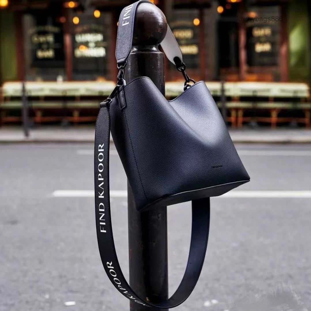 Korean findkapoor New Style Shoulder bags Letter Square Structure Unisex Water Bucket Bag Postman Bag 2824luxurybags886, Medium white shoulder strap
Korean findkapoor New Style Shoulder bags Letter Square Structure Unisex Water Bucket Bag Postman Bag 2824luxurybags886, Medium white shoulder strap