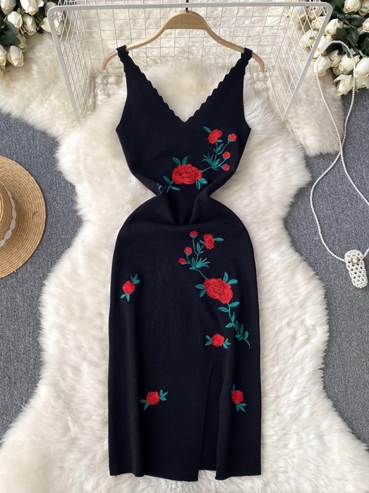 Casual Dresses YuooMuoo Women Dress Summer Vintage Flower Embroidery Y2K Black Female Knitted Bodycon Mini Korean Party Vestidos