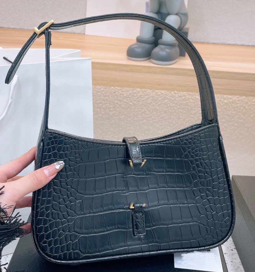 Shoulder Bags Designer Luxury Y high quality Handbags wallet Fashion womens Tote Clutch Crossbody Classic Underarm package bag Ladies purses with logo
Shoulder Bags Designer Luxury Y high quality Handbags wallet Fashion womens Tote Clutch Crossbody Classic Underarm package bag Ladies purses with logo