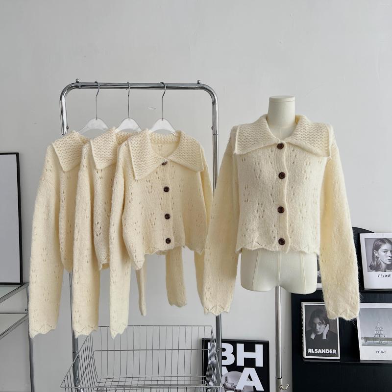 Women' Knits Lauri Laki Autumn Sweet White Long-sleeved Hollow Knitted Sweater Cardigan Jacket Women Vintage Short Coat 2023, Beige
Women' Knits Lauri Laki Autumn Sweet White Long-sleeved Hollow Knitted Sweater Cardigan Jacket Women Vintage Short Coat 2023, Beige