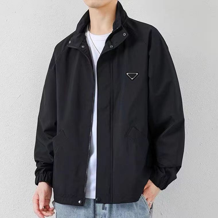 2023 mens designer jacket Coats Spring and Autumn Loose Standing Neck Jacket Outdoor Windproof and Waterproof Luxury fashion Parkas Jackets men clothes
2023 mens designer jacket Coats Spring and Autumn Loose Standing Neck Jacket Outdoor Windproof and Waterproof Luxury fashion Parkas Jackets men clothes