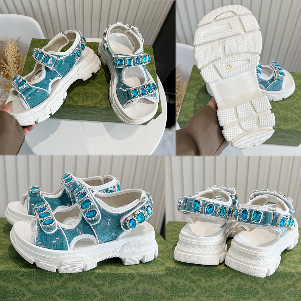 Popular Womens Designer Sandals Punk Style platform sandals Non slip Rubber Soles Comfortable sandale Casual Fashion sandalias Upper with Signature Logo slides, White
Popular Womens Designer Sandals Punk Style platform sandals Non slip Rubber Soles Comfortable sandale Casual Fashion sandalias Upper with Signature Logo slides, White
