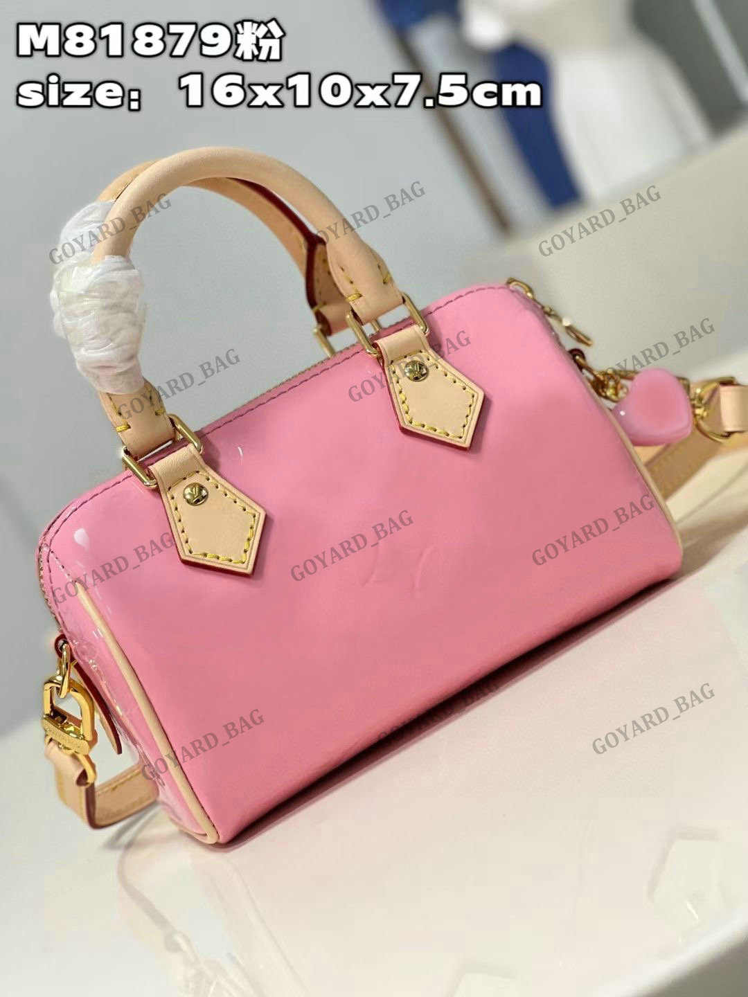 Pink Nano Speedy Patent Leather Purse M81879 Designer Womens Shoulder Bag Valentine's Day Mini Handbag Glossy Effect Vintage Multiple Bag Heart-Shaped Crossbody
Pink Nano Speedy Patent Leather Purse M81879 Designer Womens Shoulder Bag Valentine's Day Mini Handbag Glossy Effect Vintage Multiple Bag Heart-Shaped Crossbody