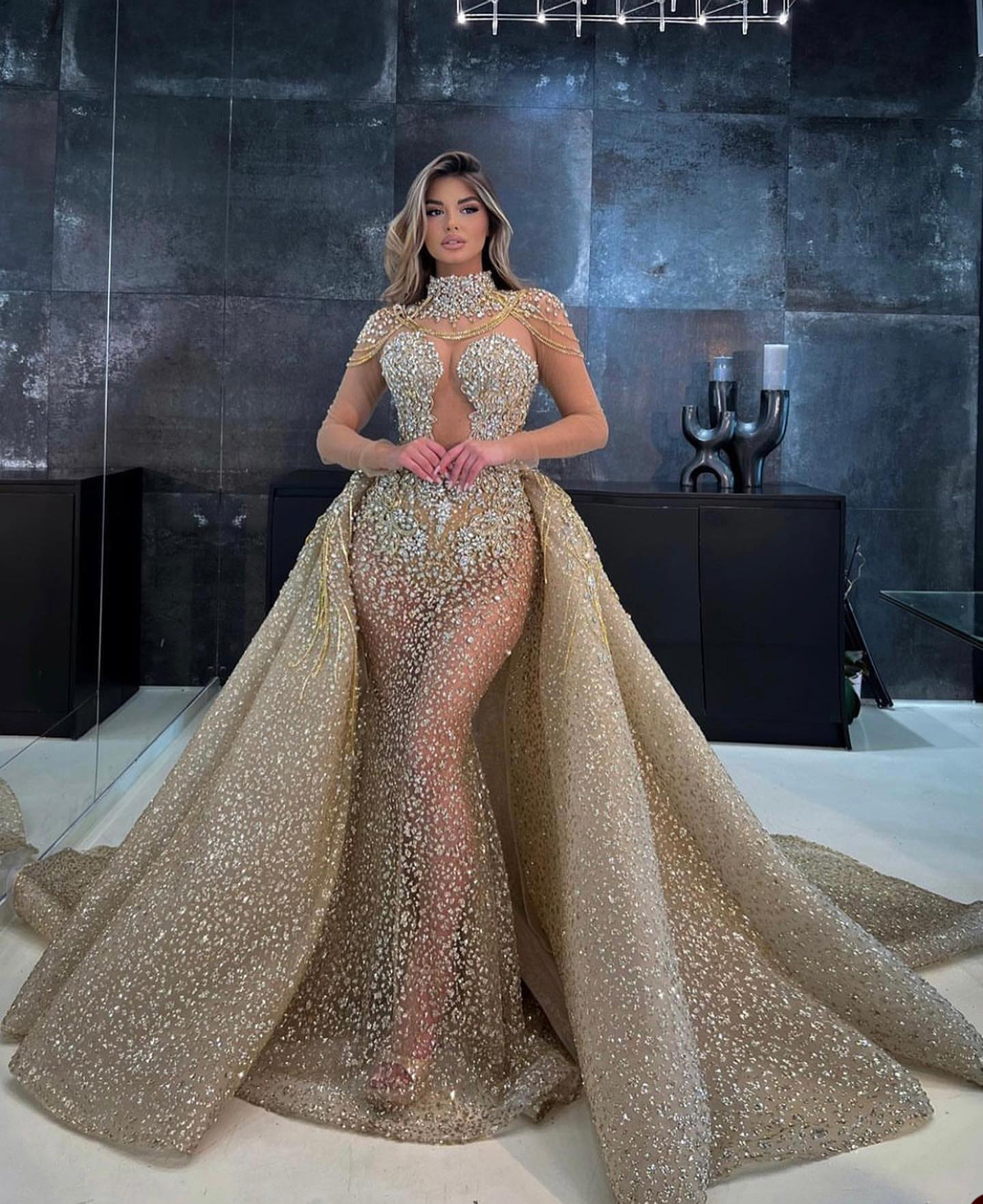 Glamorous Mermaid Prom Dresses High Neck Shining Applicant Lace Beads Hollow Chain Detachable Train Custom Made Plus Size Party Dress Vestido De Noite