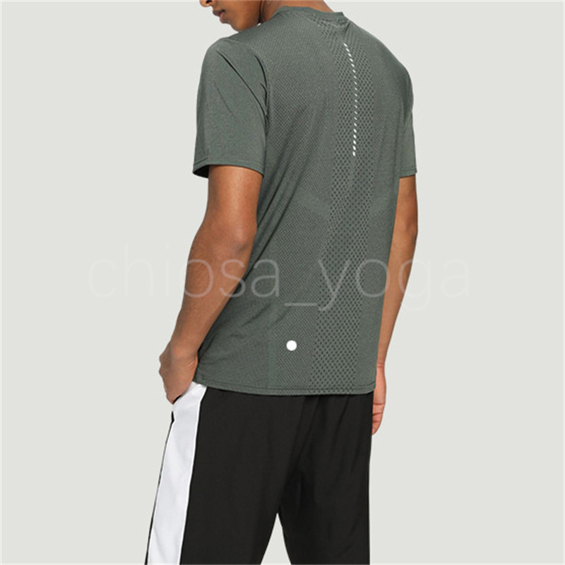 Gymwear Men Athletics Brand High Quality Short Sleeves Summer Gym Short Sleeve Round Neck Runing Quick Dry Men Lulu T-Shirts, Grey
Gymwear Men Athletics Brand High Quality Short Sleeves Summer Gym Short Sleeve Round Neck Runing Quick Dry Men Lulu T-Shirts, Grey