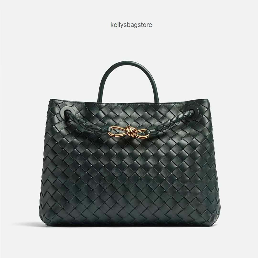 Metal Venetas Spring Designer One Totes Bag Bags Bottegas 2023 Woven Fashion Girl Rope Tote Design Tote Shoulder Handheld Andiamo Women's 6am5, Claret
Metal Venetas Spring Designer One Totes Bag Bags Bottegas 2023 Woven Fashion Girl Rope Tote Design Tote Shoulder Handheld Andiamo Women's 6am5, Claret