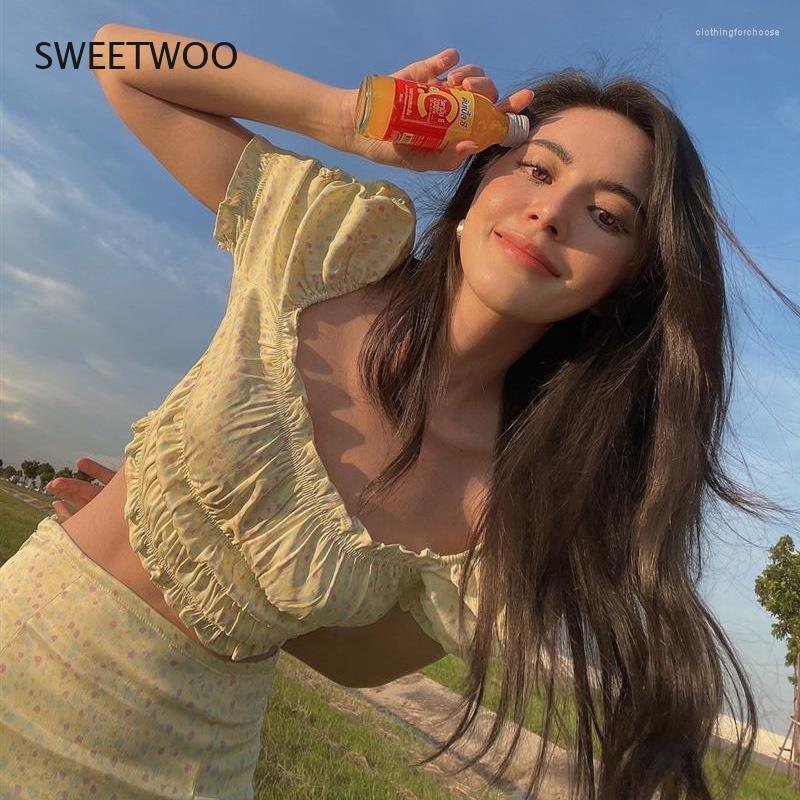 Women' T Shirts Summer Printed Flowers Square Collar Off Shoulder Sexy T-Shirts 2023 Women Casual Streetwear Corset Top Elastic Heat, Yellow
Women' T Shirts Summer Printed Flowers Square Collar Off Shoulder Sexy T-Shirts 2023 Women Casual Streetwear Corset Top Elastic Heat, Yellow