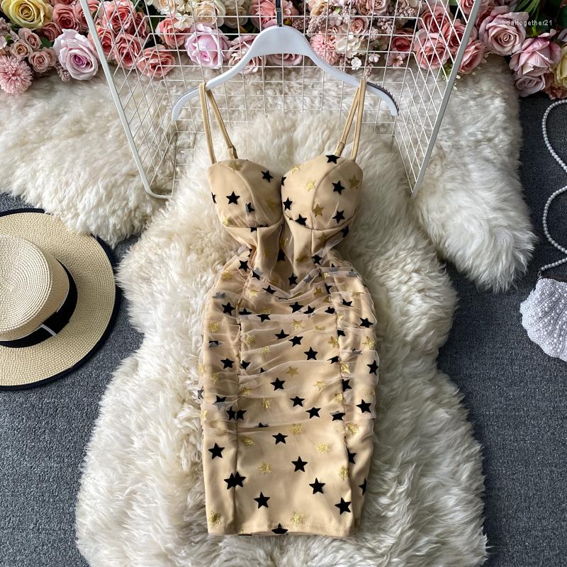 Casual Dresses Summer Korean Fashion Sexy Star Mesh Stitching Sling Dress Female High Waist Temperament Pleated Tube Top Bag Hip A-line, White
Casual Dresses Summer Korean Fashion Sexy Star Mesh Stitching Sling Dress Female High Waist Temperament Pleated Tube Top Bag Hip A-line, White