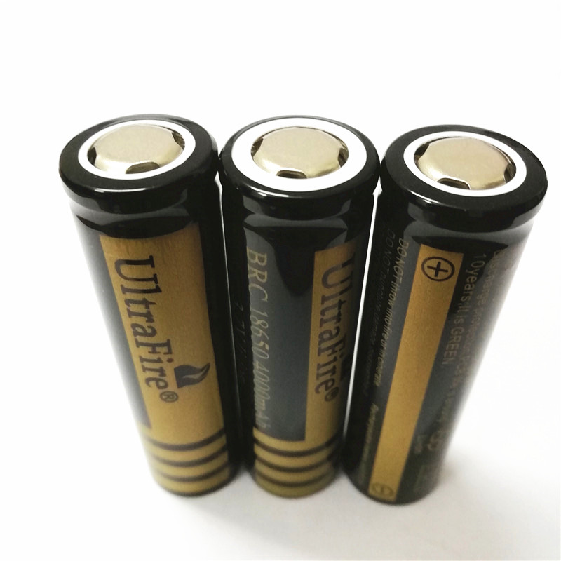 High quality 18650 4000mAh 3.7v flat head /pointed lithium battery can be used for electronic products such as bright flashlight.