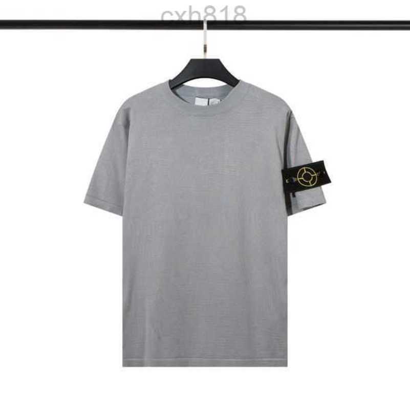 Men's t shirt company designer Stone tees high quality summer menswear breathable loose button badge lovers street fashion 100% cotton polo shirt CP 9YAD
Men's t shirt company designer Stone tees high quality summer menswear breathable loose button badge lovers street fashion 100% cotton polo shirt CP 9YAD