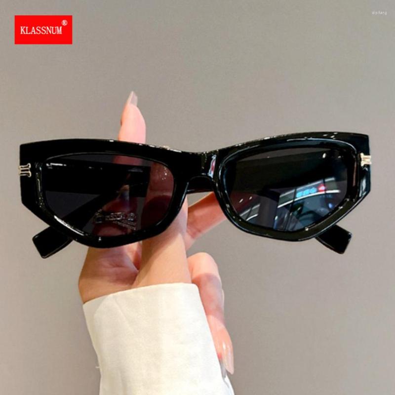 Sunglasses Women Cat Eye 2023 Designer Vintage Irregular Frame Gradient Eyewear UV400 Shades Women's
Sunglasses Women Cat Eye 2023 Designer Vintage Irregular Frame Gradient Eyewear UV400 Shades Women's