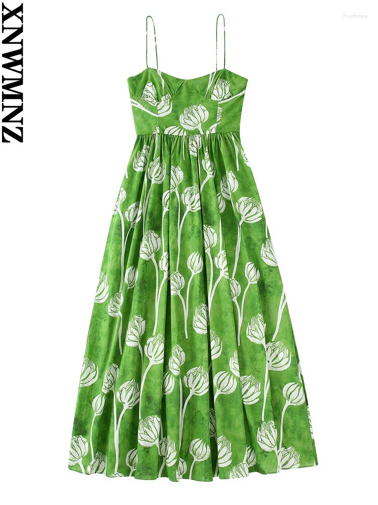 Casual Dresses XNWMNZ 2023 Women Fashion Floral Print Pleated Midi Dress Vintage Backless Side Zipper Thin Straps Female Chic, Army green
Casual Dresses XNWMNZ 2023 Women Fashion Floral Print Pleated Midi Dress Vintage Backless Side Zipper Thin Straps Female Chic, Army green