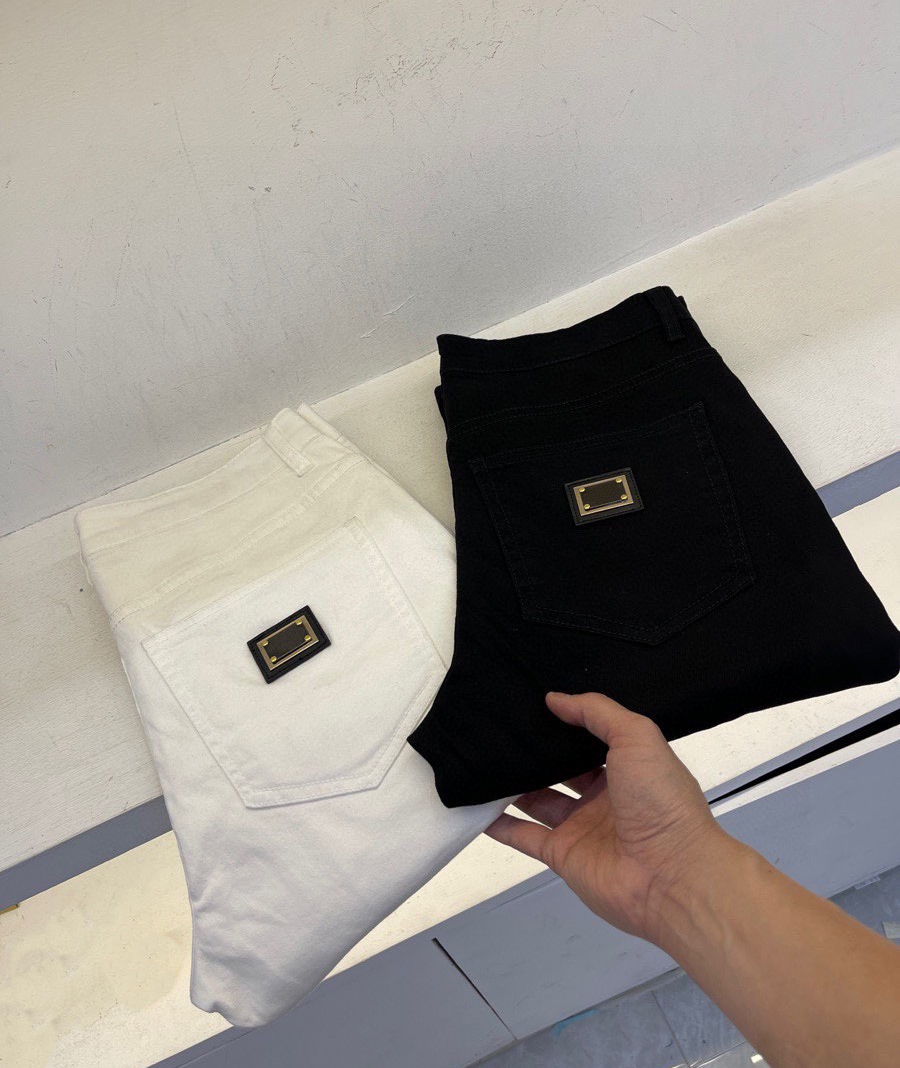 High quality new designer jeans fashion comfortable stretch pencil pants luxury brand mens jeans, Style 4
High quality new designer jeans fashion comfortable stretch pencil pants luxury brand mens jeans, Style 4