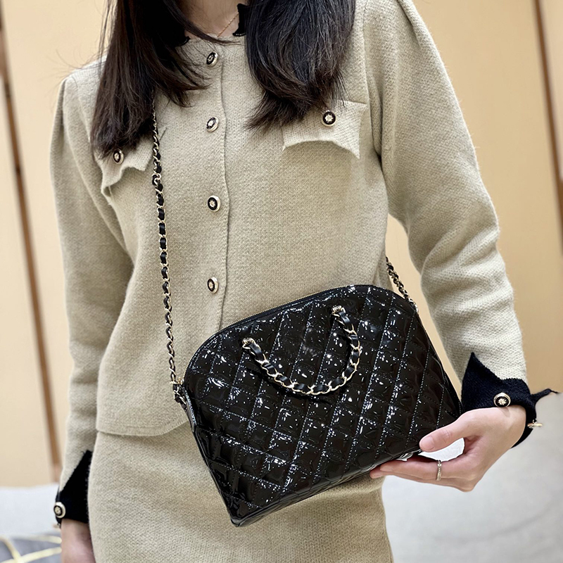 10A Fashion Designer bag Woman Bag Women Shoulder bag Handbag Purse Original Box Genuine Leather cross body chain high grade quality AS3969
10A Fashion Designer bag Woman Bag Women Shoulder bag Handbag Purse Original Box Genuine Leather cross body chain high grade quality AS3969