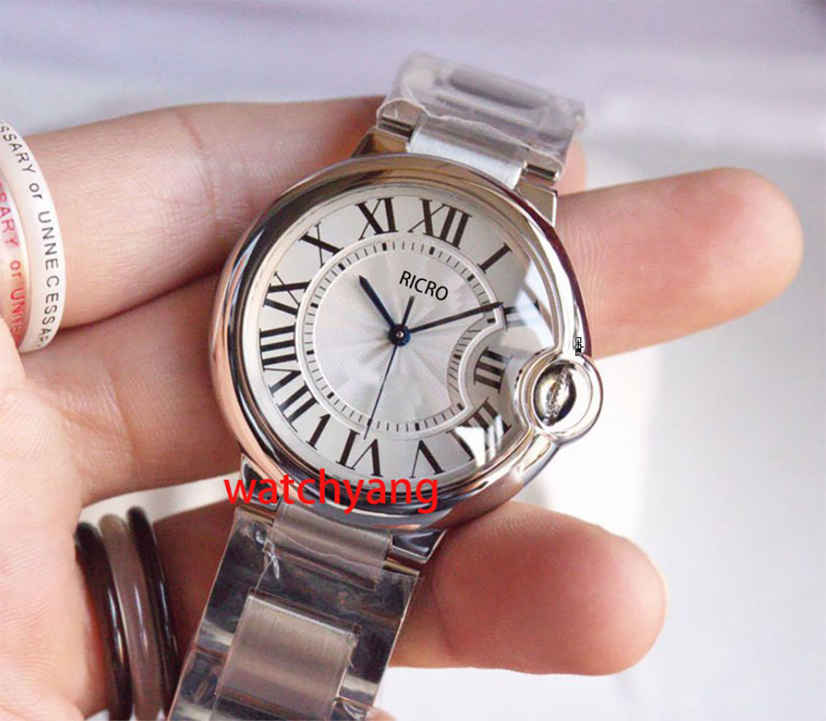 Luxury women's automatic mechanical watch 316 fine steel manufacturing 36mm Japanese automatic mechanical sports watch
Luxury women's automatic mechanical watch 316 fine steel manufacturing 36mm Japanese automatic mechanical sports watch
