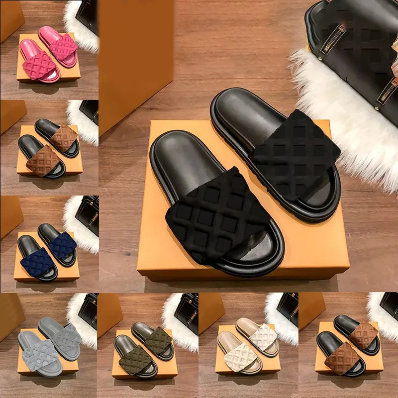 Designer slipper with bag luxury sandal men women shoes Pool Pillow Comfort Embossed Mules copper triple black pink ivory summer fashion slides b