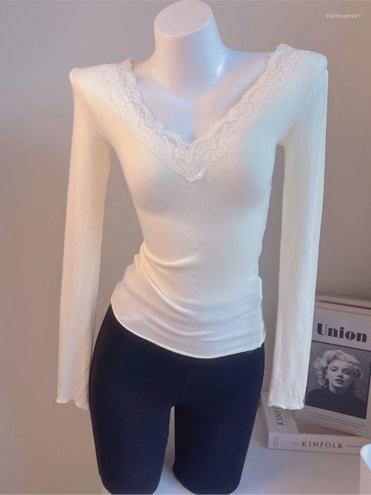 Women' T Shirts Women Elegant Lace Patchwork V Neck Tshirts Spring Korean Fashion Long Sleeve White Tops Autumn Casual Y2K Clothes
Women' T Shirts Women Elegant Lace Patchwork V Neck Tshirts Spring Korean Fashion Long Sleeve White Tops Autumn Casual Y2K Clothes