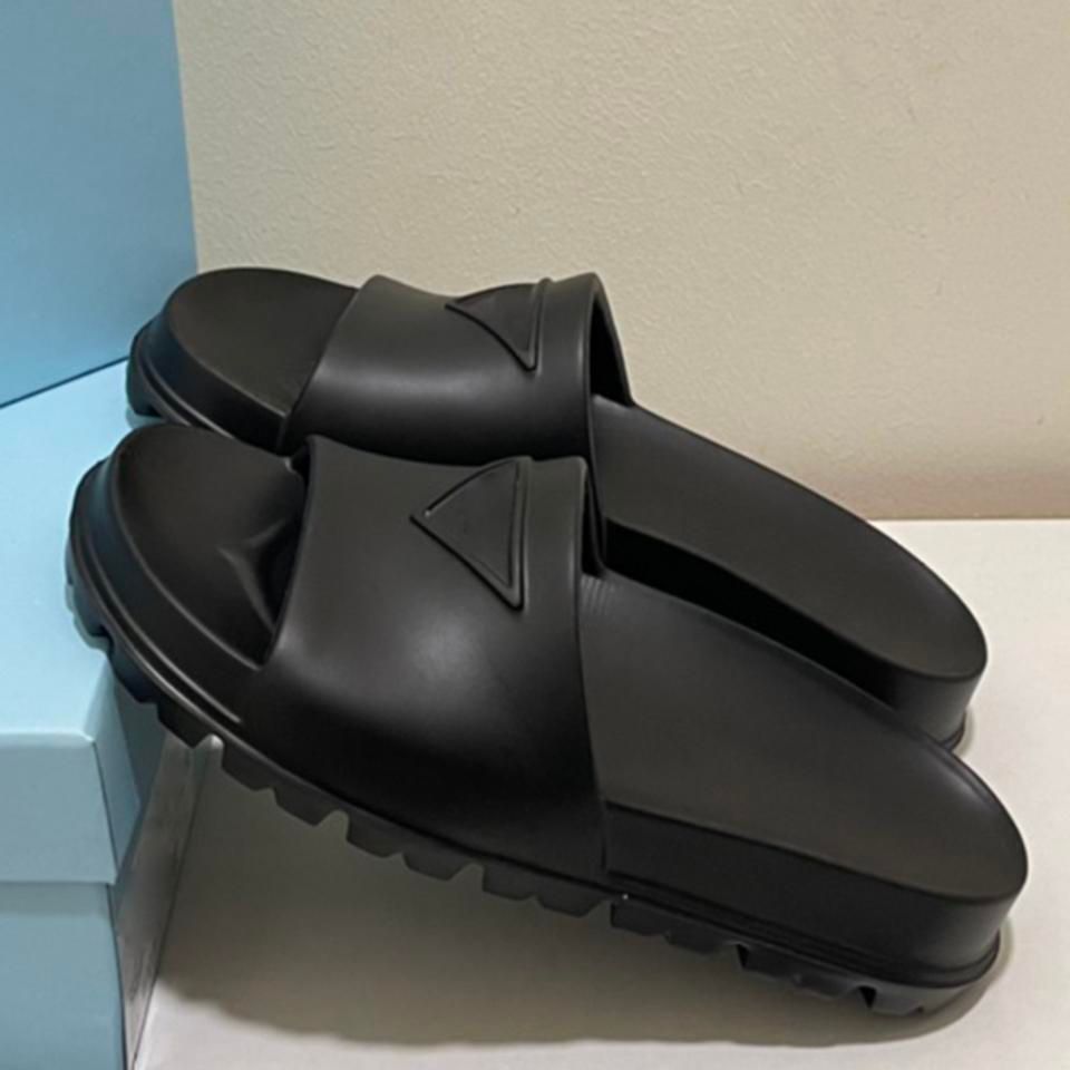 Designer Slippers Foam Rubber Slides Beach Sandals Women Men Embossed Slides Tone Contemporary Sliders Unisex with Box Size 35-45, Yellow1
Designer Slippers Foam Rubber Slides Beach Sandals Women Men Embossed Slides Tone Contemporary Sliders Unisex with Box Size 35-45, Yellow1