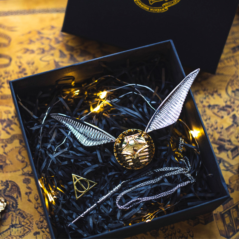 Jewelry Boxes Creative Gold Snitch Series Ring Box Proposal Mystery Metal Jewelry Storage Box Case Wedding Rings Cute Wings Girl Gift 230606