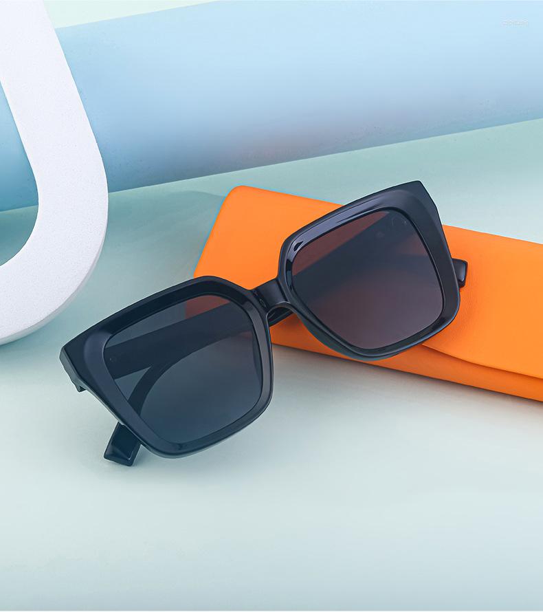 Sunglasses High Quality Cat Eyes Women Ins Korean Edition Minimalist Glasses Men UV400
Sunglasses High Quality Cat Eyes Women Ins Korean Edition Minimalist Glasses Men UV400