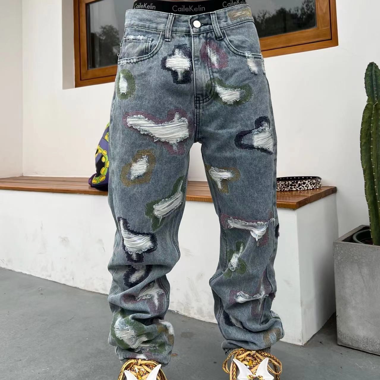 Mens Pants American spring style ripped embroidery denim trousers mens and womens fashion the same loose straight niche pants ins 230606