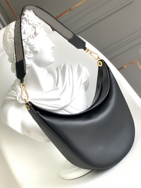 luna bag 5A quality designer bag loews bag Flap leather Bag Women's mens tote crossbody Designer handbags fashion Embossing wallet loewe hobo bag, Black
luna bag 5A quality designer bag loews bag Flap leather Bag Women's mens tote crossbody Designer handbags fashion Embossing wallet loewe hobo bag, Black