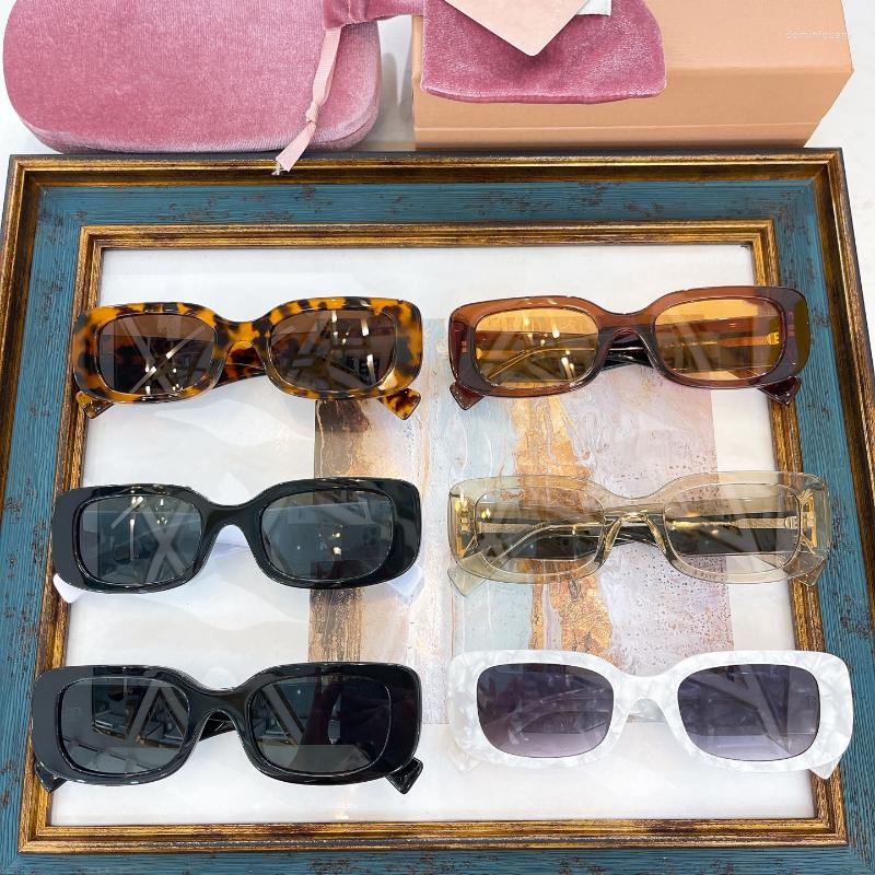 Sunglasses NI 08YS Women Classic Small Square Glasses Men Trendy Fashion Outdoor Designer Unisex Eyeglasses 400UV
Sunglasses NI 08YS Women Classic Small Square Glasses Men Trendy Fashion Outdoor Designer Unisex Eyeglasses 400UV