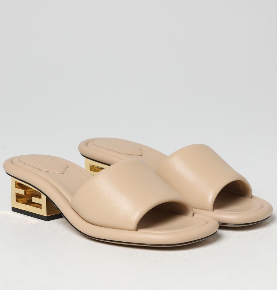 Everyday Elegance Baguette Sandals Shoes Women Mules Smooth Lamb Nappa Leather Slide Flats Easy Wear Lady Slipper Casual Walking EU35-43
Everyday Elegance Baguette Sandals Shoes Women Mules Smooth Lamb Nappa Leather Slide Flats Easy Wear Lady Slipper Casual Walking EU35-43